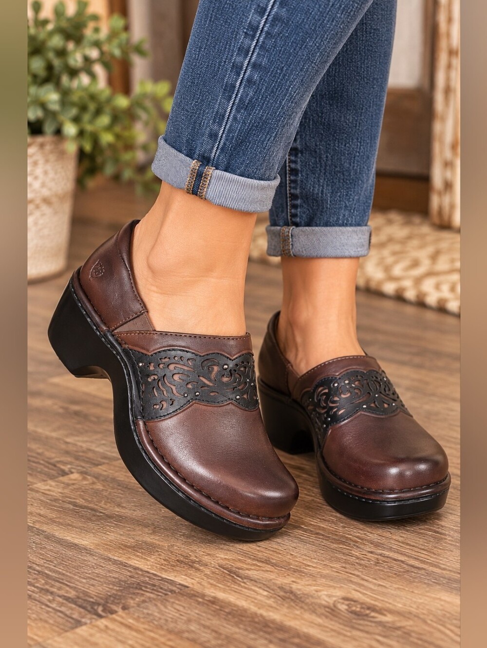 NWOT Ariat Tambour Brown and Black Leather Slip-On Clogs with Decorative Cutout
